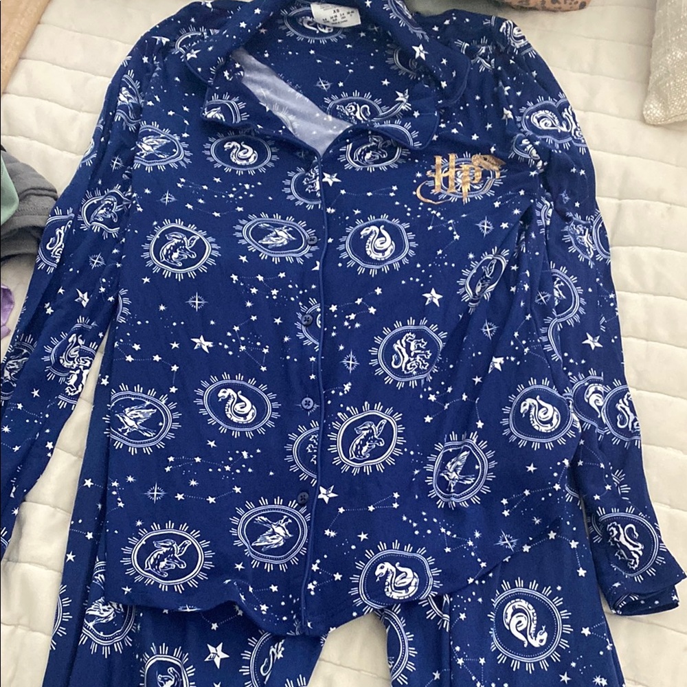 Women Harry Potter Pajama Set - Navy Blue with White Stars. XS Like new